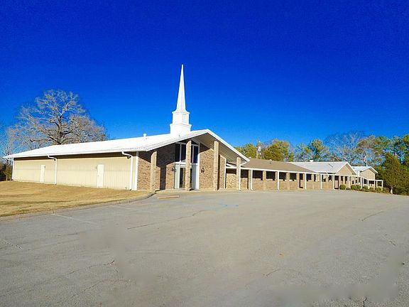 2nd image of 2885 S Lamar Blvd