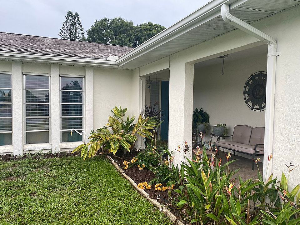 1st image of 214 Parkview Dr
