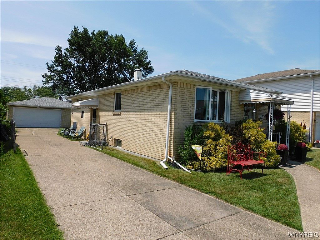 28 Honduras Ln, Cheektowaga, NY 14225 Zillow
