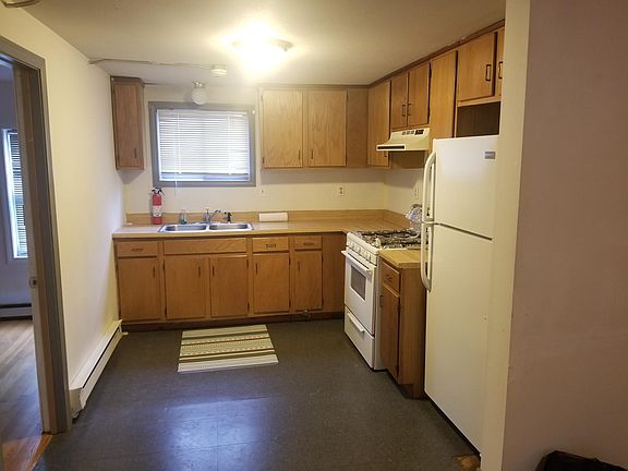 2nd image of 145 Bradford St APT 1R