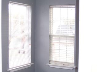 600 Riverside Dr, Essex, MD 21221