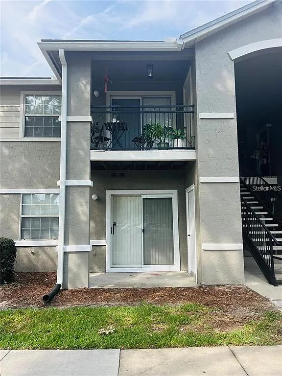 1 bed, 1.0 bath, 600 sqft, $1,300 — Photo 2