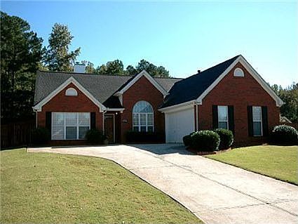 Large level corner lot
