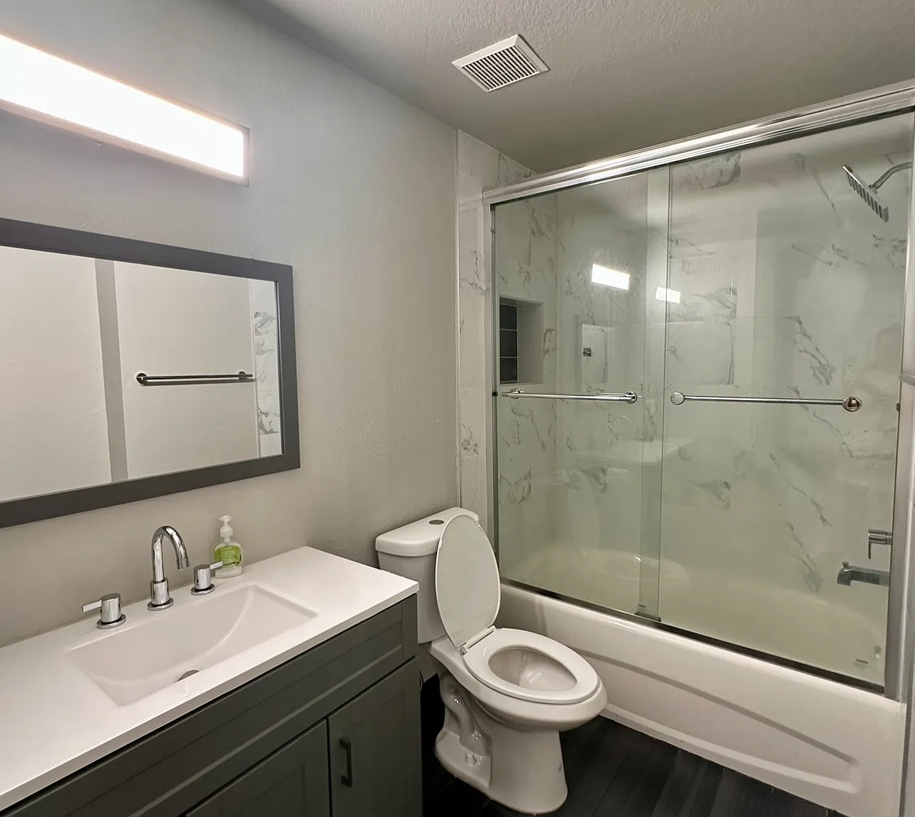 1 bed, 752 sqft, $1,700 — Photo 3