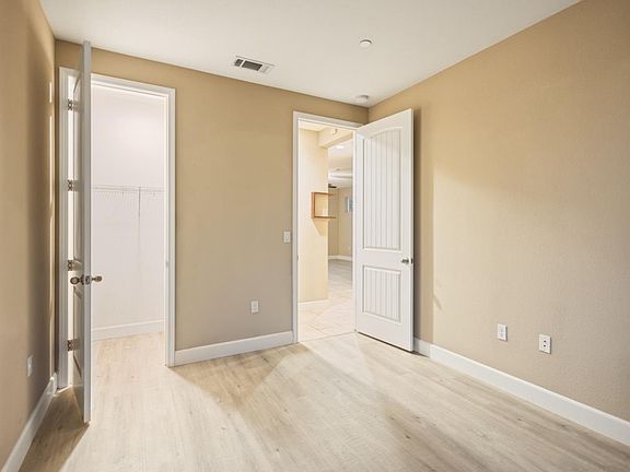 5th image of 617 Copper Ridge Way