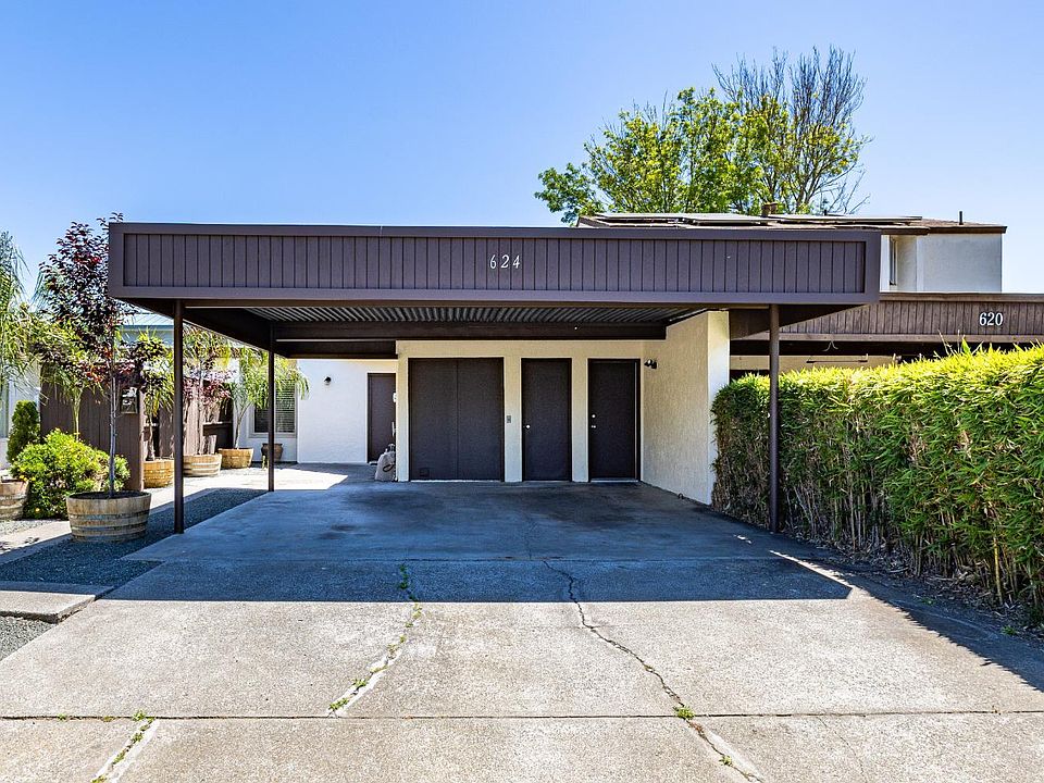 1st image of 624 Simpson Street
