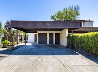 624 Simpson Street, Santa Rosa, CA 95401