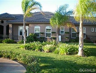 3rd image of 39511 Calle Cabernet
