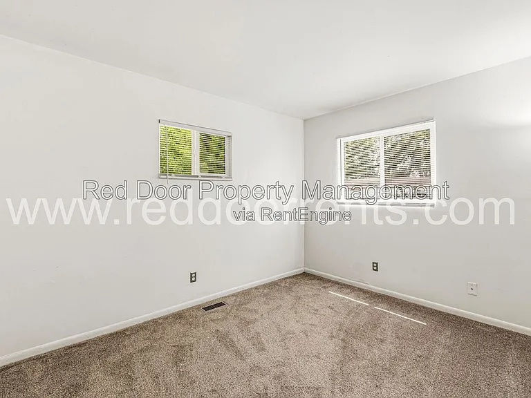 5361 E Burgess Ave — Photo 14