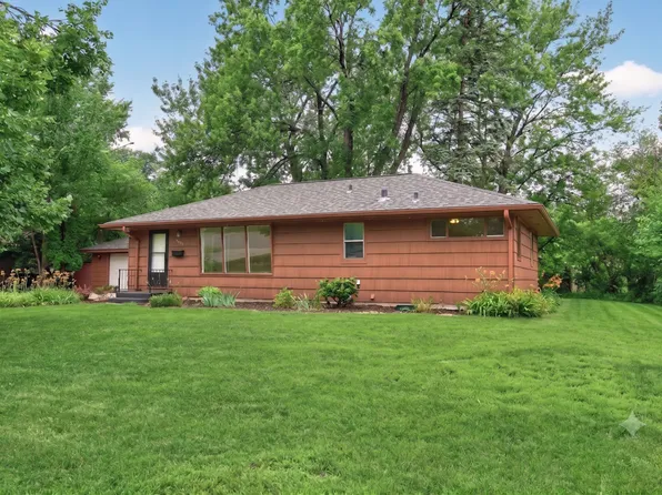 6941 Idaho Ave N, Brooklyn Park, MN 55428