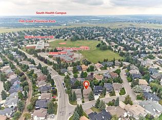 7 N Suncastle Cres SE, Calgary, AB T2X2W9