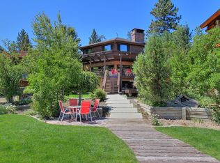 40180 Lakeview Dr, Big Bear Lake, CA 92315