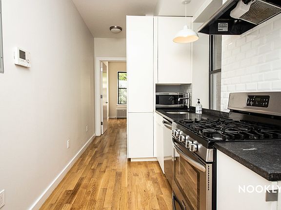3rd image of 417 Suydam St #3F