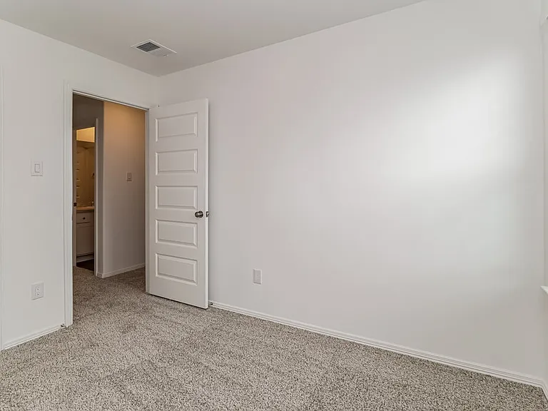 16750 Rover Ln — Photo 15