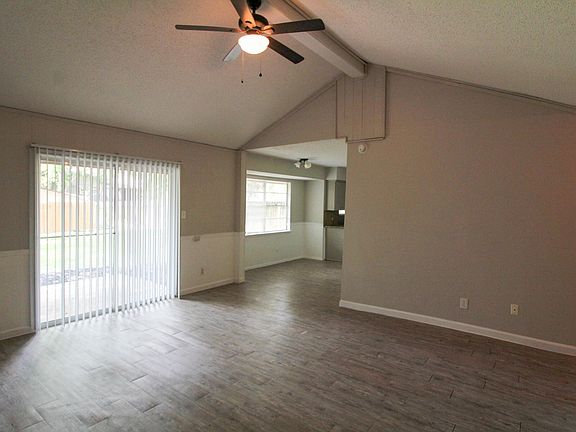 3rd image of 9856 Childress Dr