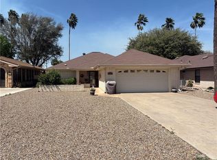 917 Citrus Dr, Alamo, TX 78516