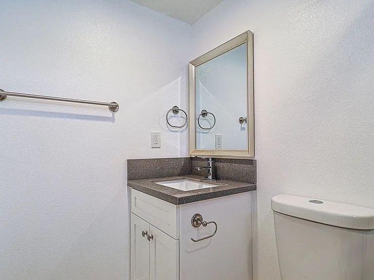 5934 Lemp Ave — Photo 29