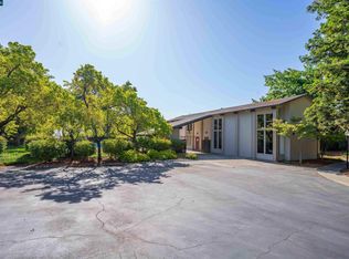 1843 Cannon Dr, Walnut Creek, CA 94597