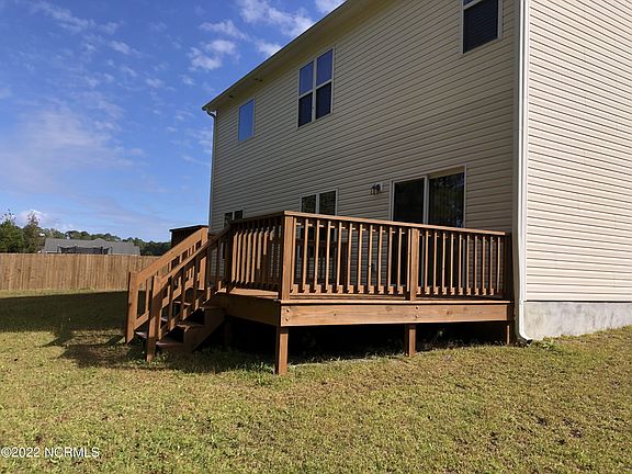 3rd image of 523 Park Meadows Dr