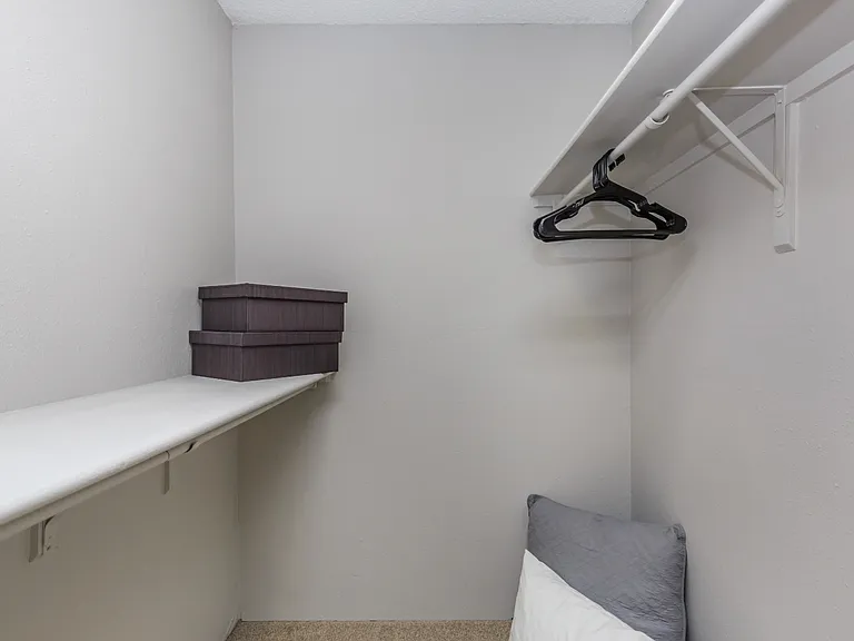 Retreat at Water's Edge | Colorado Springs, CO Apartments