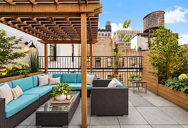 44 West 22nd Street, #PH