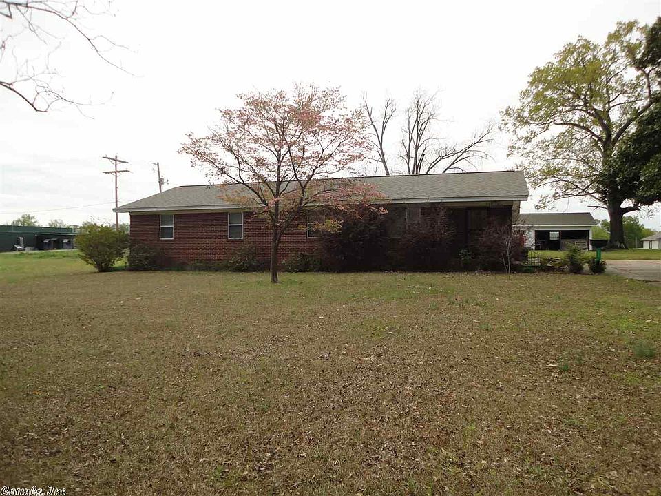 1st image of 634 N Park Dr