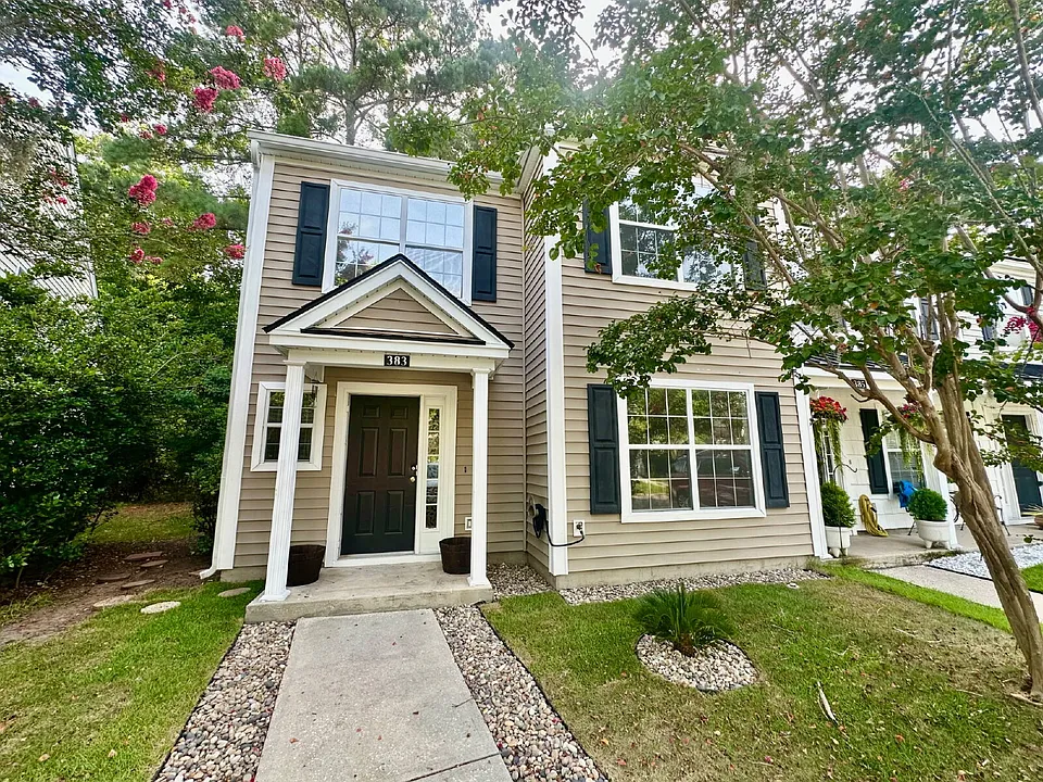 383 Gardners Cir #SR