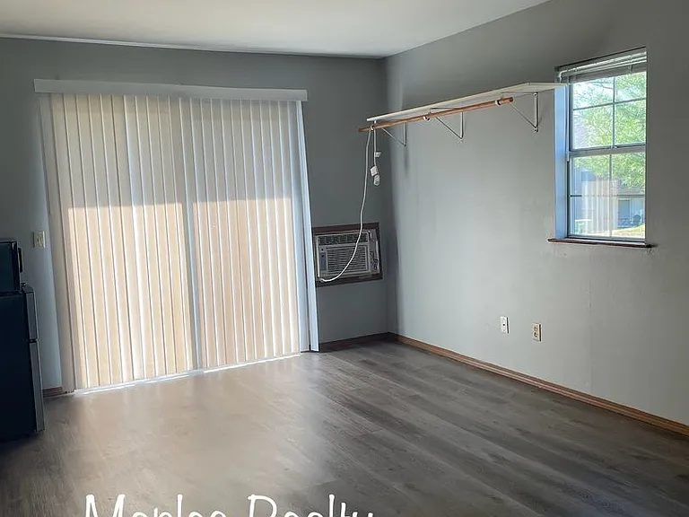 28 Fall Creek Dr #4A — Photo 1