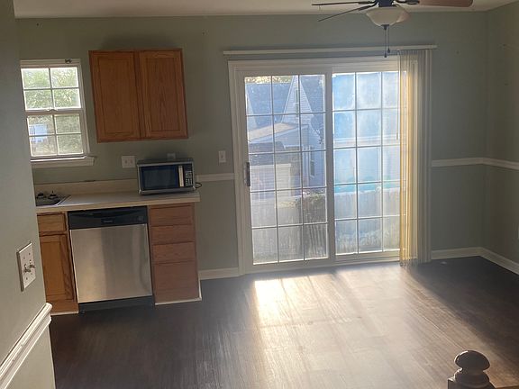 2nd image of 504 S Spinnaker Ln #504