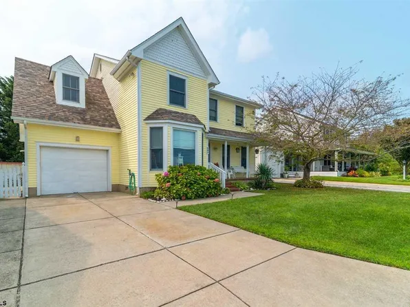 402 N Fredericksburg Ave, Margate City, NJ 08402