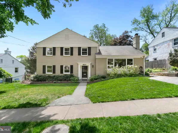 9804 Singleton Dr, Bethesda, MD 20817