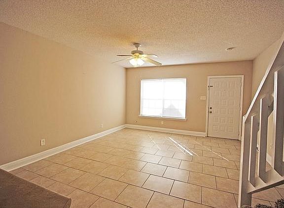 3rd image of 4057 Idaho Ave APT C