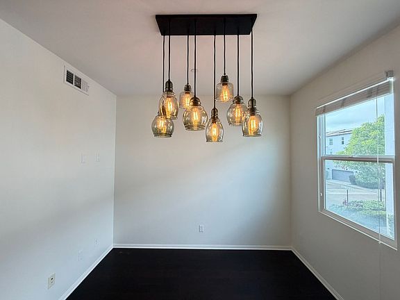 3rd image of 1865 Alkali Heath Ln