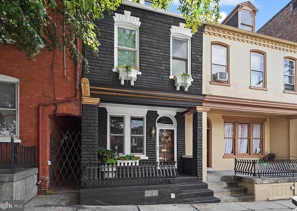 1st image of 531 Church St