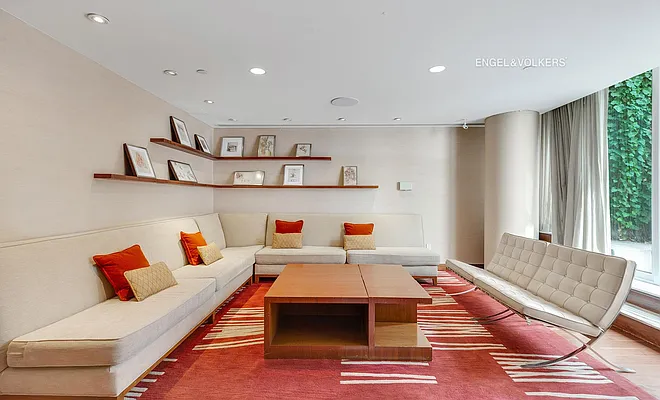 Sold by Engel & Völkers New York City | media 14