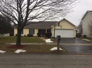 1618 Timber Lane Dr, Montgomery, IL 60538