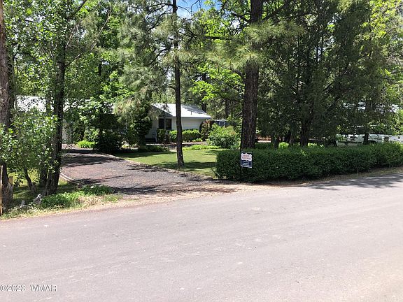 3rd image of 6242 Spruce Dr