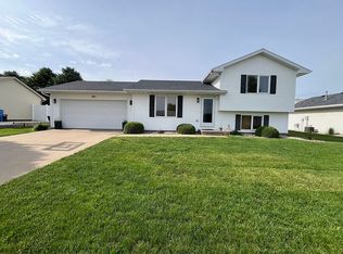 500 16th St SW, Le Mars, IA 51031