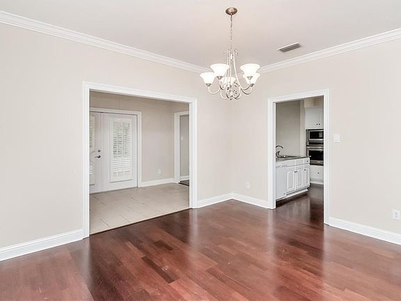 5th image of 6716 Somerby Ln