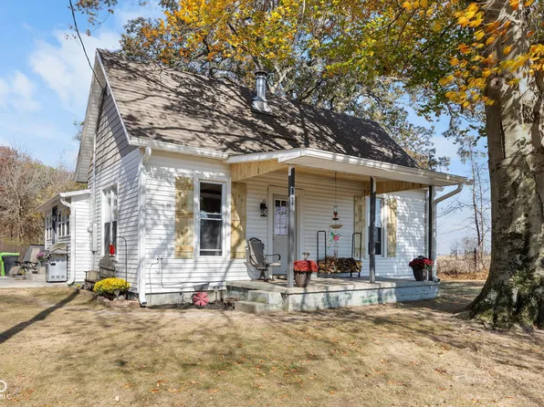 2488 E Short Rd, Veedersburg, IN 47987