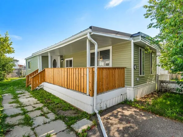 6220 17th Ave SE #330, Calgary, AB T2A 7H4