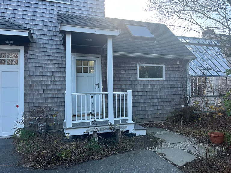 75 Wharf St — Photo 2