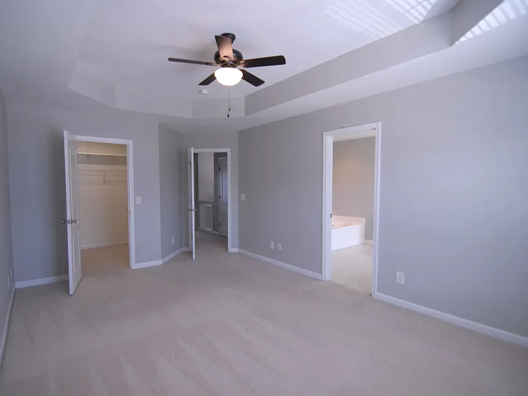 4036 Comrie Ln — Photo 11