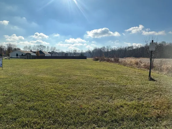 3863 Arnold Ave, Martinsville, IN 46151