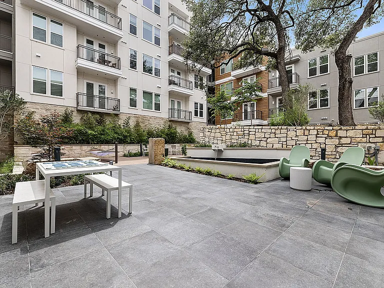 The Mercury Courtyard B