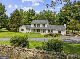 7296 Rectors Ln, Marshall, VA 20115