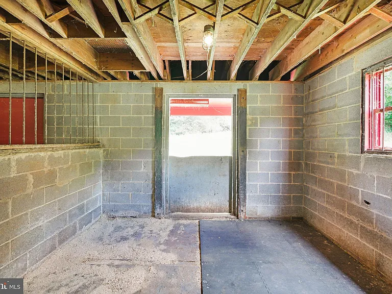 10600 Red Barn Ln #A — Photo 46
