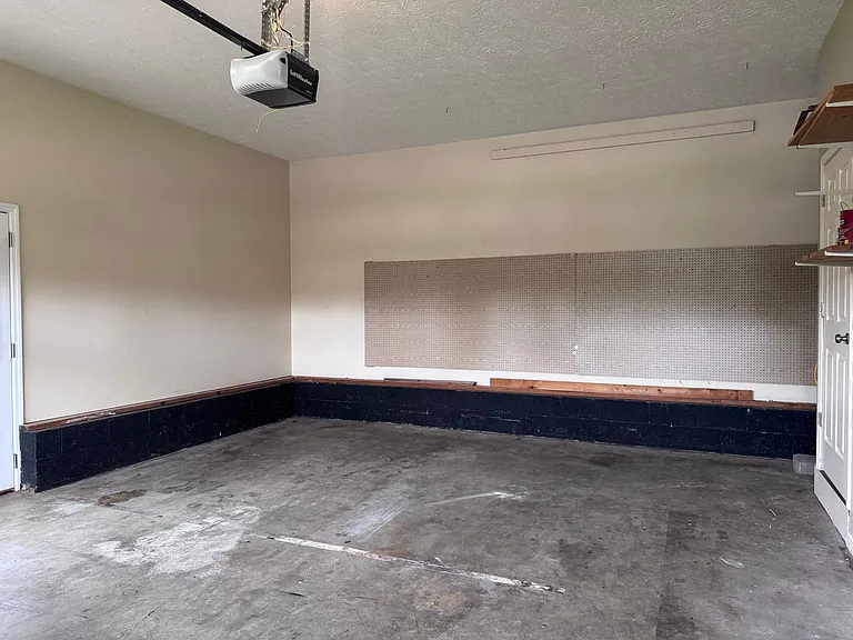 203 Melodie Dr — Photo 22