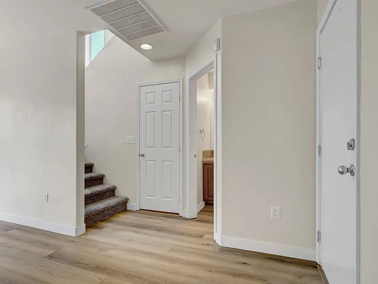 3952 Badgerbrook St — Photo 10