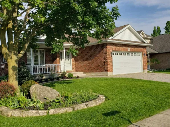 68 Blue Jay Blvd, Woodstock, ON N4T 1T2